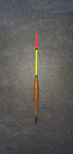RF25090604 Eiken 15cm 1,1Gr