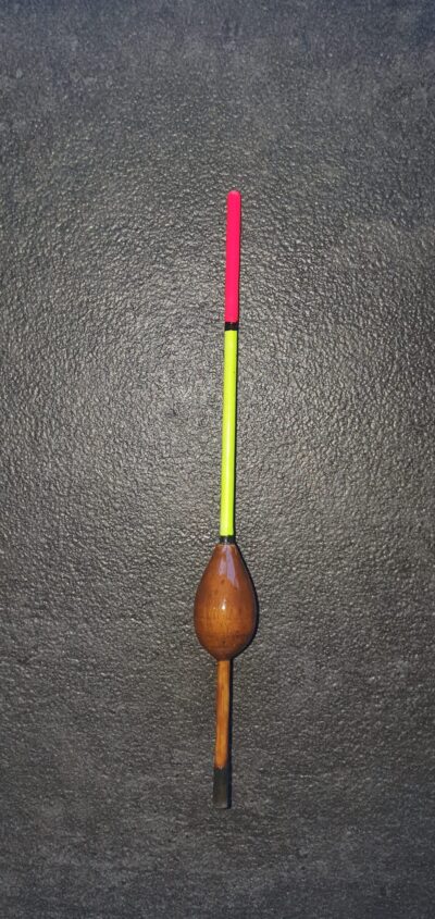 RF25090605 Eiken 14cm 1,9Gr