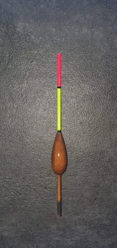 RF25090607 Eiken 14cm 2,7Gr