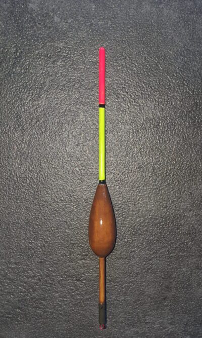 RF25090607 Eiken 14cm 2,7Gr