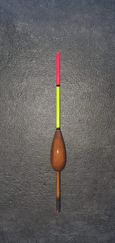 RF25090607 Eiken 14cm 2,7Gr